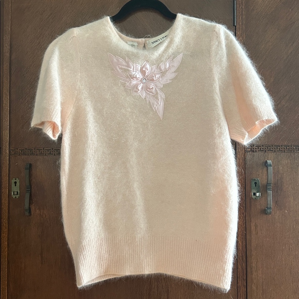 Nancy Laurence pink Angora knit short-sleeve sweater beaded floral embroidery